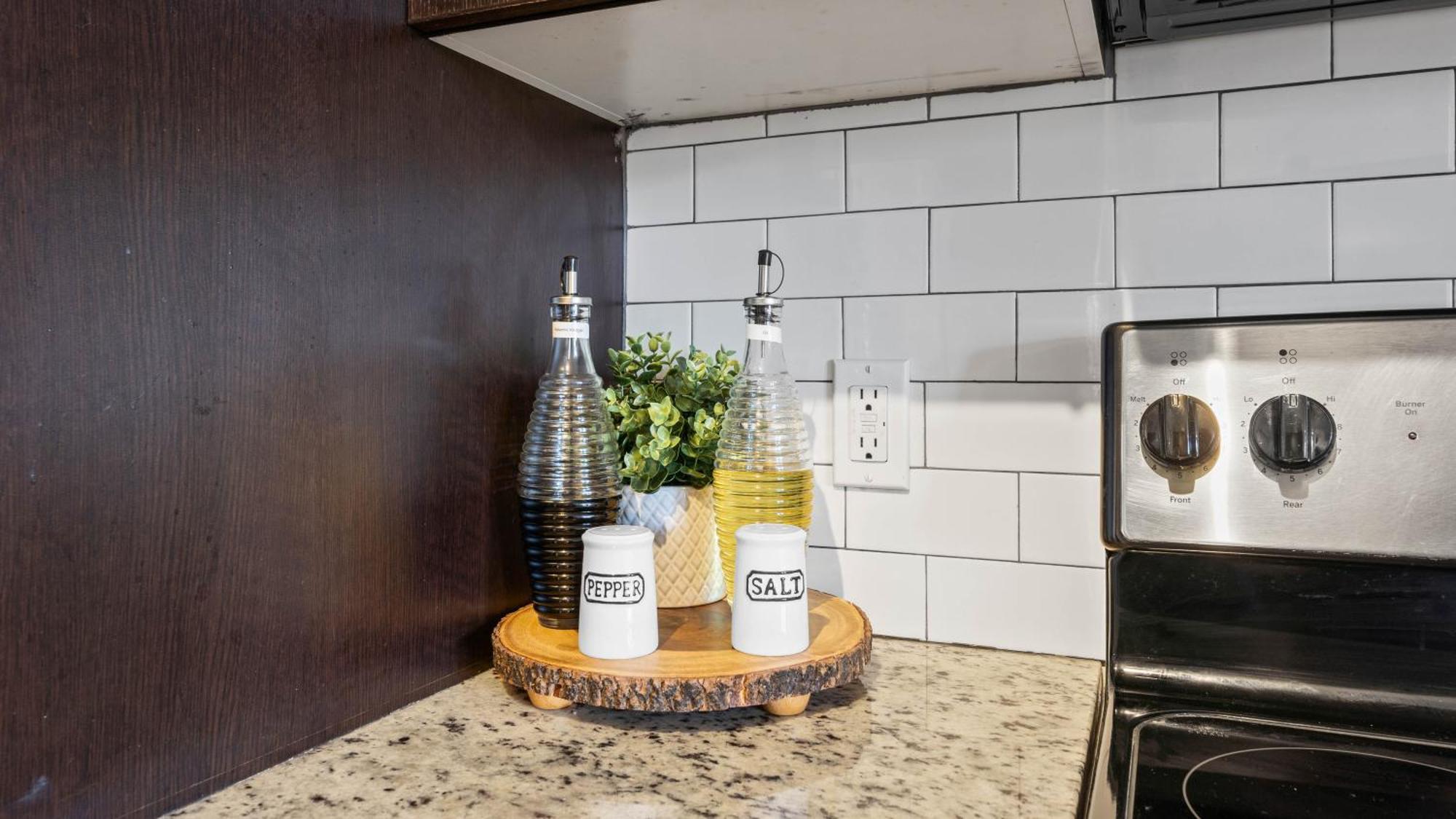 탬파 Cozy 2Br2Ba Gem-Near Airport 아파트 외부 사진